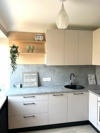 Pārdodu skaistu, gaišu, saulainu un mājīgu dzīvokli Teik. Tikko pēc kvalitatīva kapitālā Rīga - foto 3