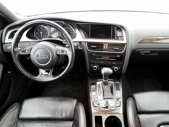 Audi A4 S-Line Quattro ATM 2.0 TDI 130kW Tallina - foto 5