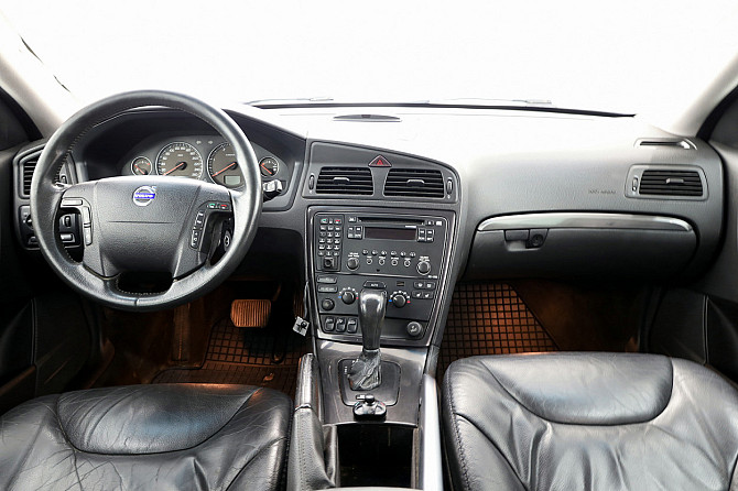 Volvo XC70 Summum Facelift ATM 2.4 D5 136kW Tallina - foto 5