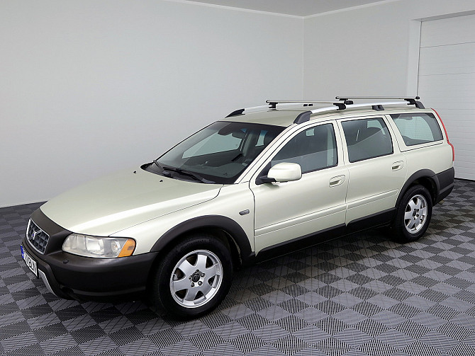 Volvo XC70 Summum Facelift ATM 2.4 D5 136kW Tallina - foto 2