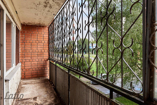 Tiek pārdots 3.istabu dzīvoklis Čehu projekta mājā ar 2 lodžijām, otrajā stāvā.
Izcils Rīga - foto 5