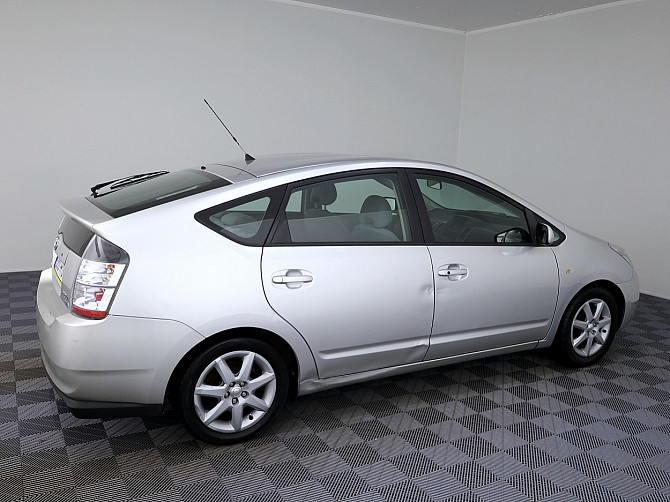 Toyota Prius Hybrid 1.5 57kW Tallina - foto 3