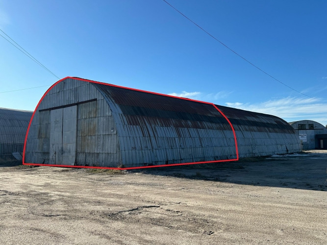 Noliktavas telpas Rumubulā.  + Pusapaļais angārs 612 m2; + 1. stāvs; + 2 divviru vārti 4.2x3m; Rīga - foto 1