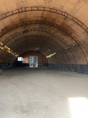Noliktavas telpas Rumubulā.  + Pusapaļais angārs 612 m2; + 1. stāvs; + 2 divviru vārti 4.2x3m; Rīga - foto 5