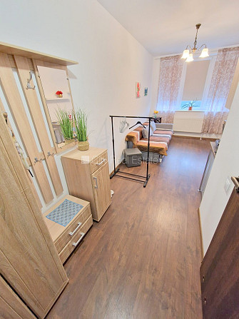 Fasādes māja, renovēta māja, slēgts pagalms, vieta automašīnai, kāpņu telpa pēc Rīga - foto 13