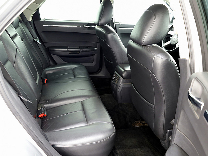 Chrysler 300 C Luxury ATM 3.5 183kW Таллин - изображение 7
