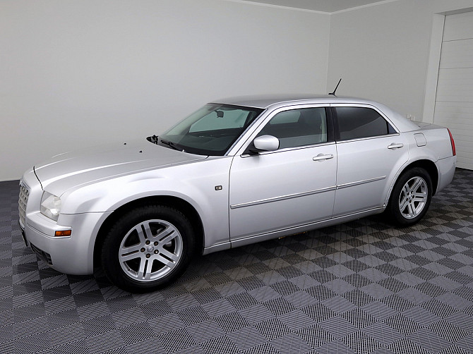 Chrysler 300 C Luxury ATM 3.5 183kW Таллин - изображение 2
