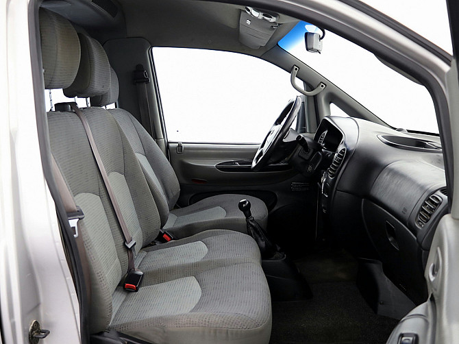 Hyundai H1 Passenger Facelift 2.5 CRDi 103kW Таллин - изображение 6