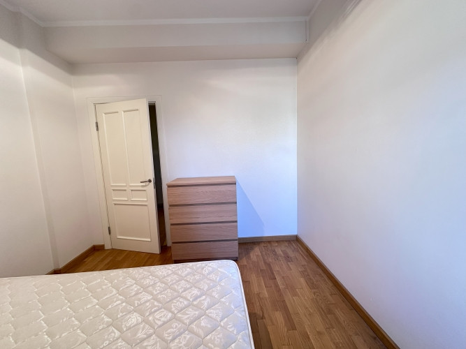 Izīrē gaišu 3 istabu dzīvokli ar balkonu!  Izīrē plašu un mājīgu 3 istabu dzīvokli ar Rīga - foto 7