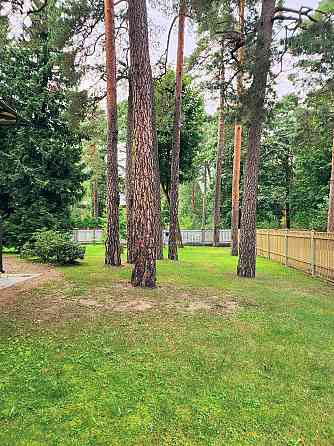 XX gadsimta sākuma savrupmāja uz laba zemes gabala. Rīga