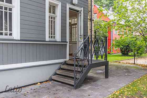 Pārdošanā dzīvoklis Kalnciema kvartālā
Tiek piedāvāts mājīgs un pilnībā aprīkots dzīvoklis vienā no  Рига