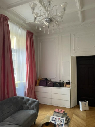 Tiek pārdots dzīvoklis skaistākajā, aritokrātiskākajā klusā centra mājā Elizabetes ielā Rīga - foto 7