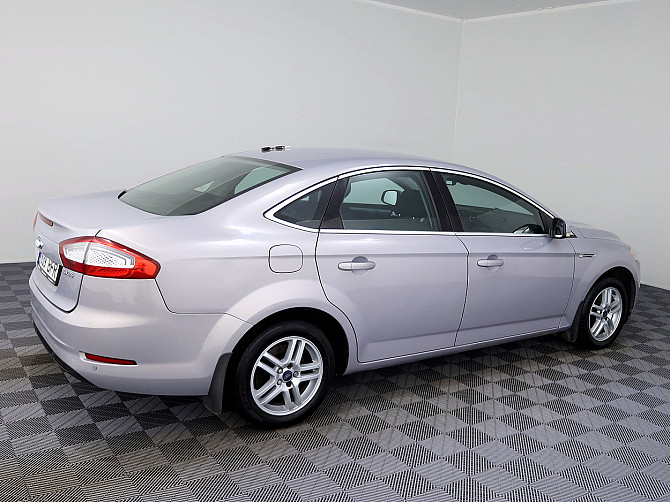 Ford Mondeo Facelift 2.0 107kW Tallina - foto 3