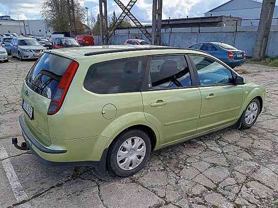 Ford Focus Ghia 1.6 85kW Tallina