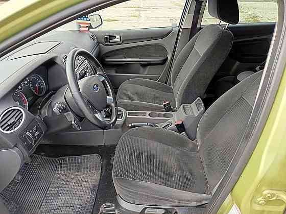 Ford Focus Ghia 1.6 85kW Tallina