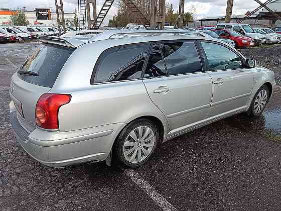 Toyota Avensis Luxury ATM 2.4 120kW Tallina