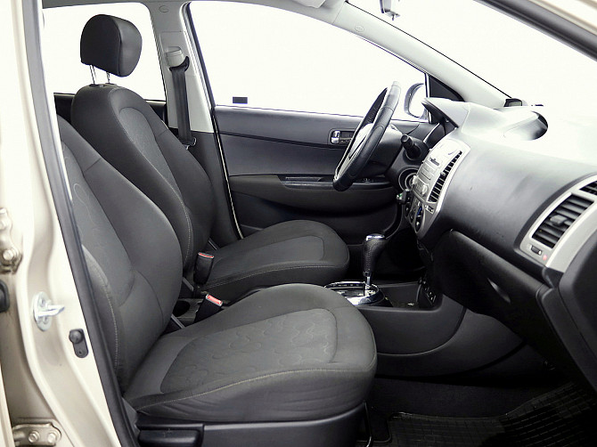 Hyundai i20 Elegance ATM 1.4 74kW Tallina - foto 6