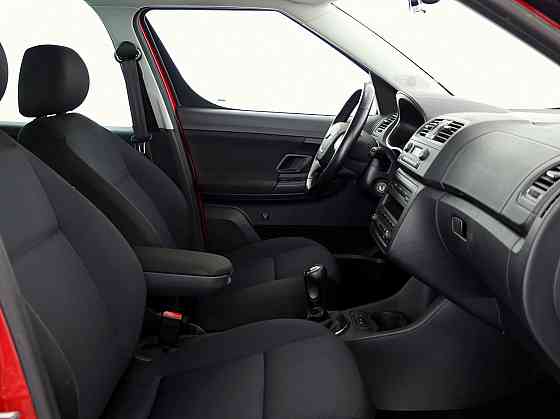 Skoda Roomster Comfortline Facelift 1.2 77kW Tallina