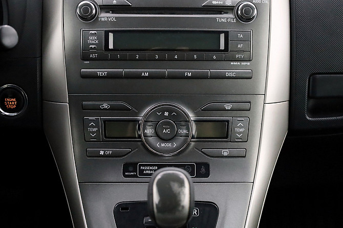 Toyota Auris Linea Sol ATM 1.6 91kW Таллин - изображение 8