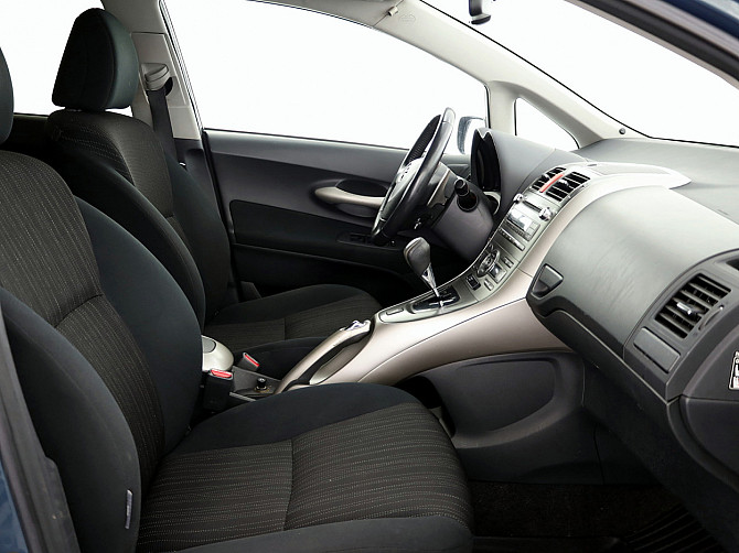 Toyota Auris Linea Sol ATM 1.6 91kW Таллин - изображение 6