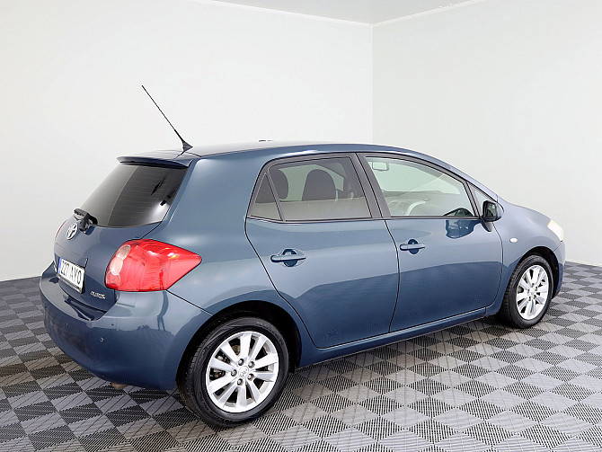 Toyota Auris Linea Sol ATM 1.6 91kW Таллин - изображение 3