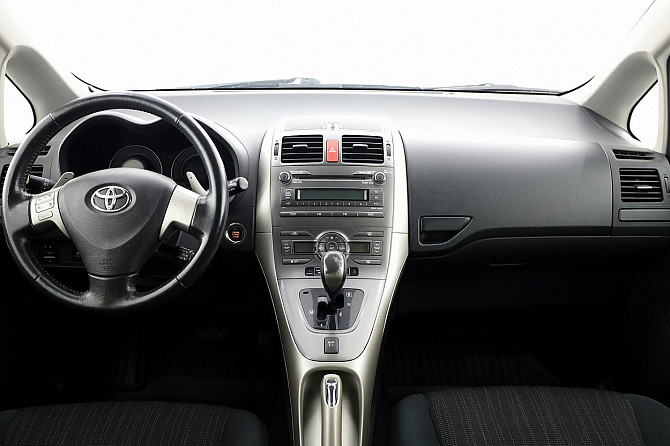 Toyota Auris Linea Sol ATM 1.6 91kW Таллин - изображение 5
