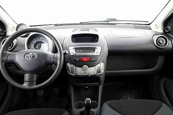 Toyota Aygo Linea Sol A-C 1.0 50kW Таллин