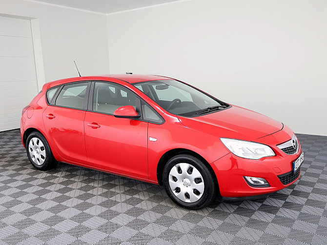 Opel Astra Elegance 1.7 CDTi 92kW Tallina - foto 1