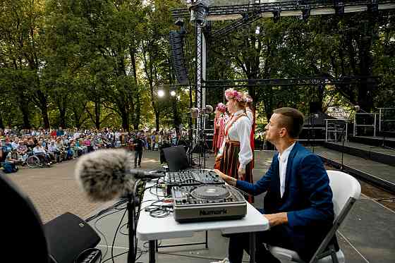 Tavs pasākums – mana skaņu pasaule! Piedāvāju DJ pakalpojumus jebkāda veida pasākumiem –... Балдоне