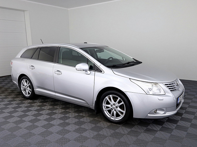 Toyota Avensis Linea Sol LPG ATM 1.8 108kW Таллин - изображение 1