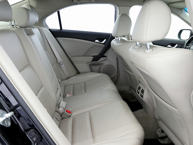 Honda Accord Luxury Facelift ATM 2.4 148kW Таллин - изображение 7