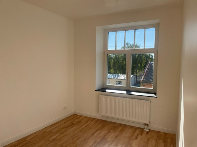 Продается cветлая солнечная 2-комнатная квартира с отдельной кухней.  Планировка Рига - изображение 6