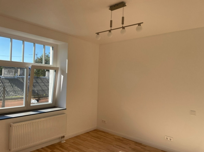 Продается cветлая солнечная 2-комнатная квартира с отдельной кухней.  Планировка Рига - изображение 8