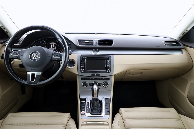 Volkswagen Passat Highline Facelift ATM 1.4 110kW Tallina - foto 5
