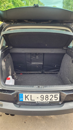 Volkswagen Tiguan 4x4 pilnpiedziņas ar 2.0dīzeli 103kw motoru. Tehniski labā stāvoklī . Vizuāli... Рига - изображение 8