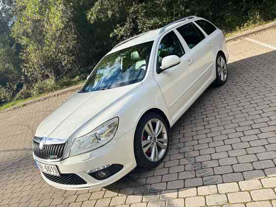 Skoda Octavia VRS! Izieta svaiga TA pa 0! Ziemas riepas. Ekonomisks un jaudīgs auto. Visas... Rīga