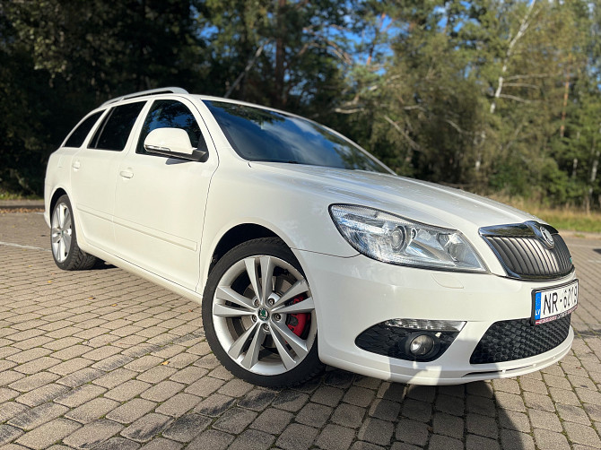 Skoda Octavia VRS! Izieta svaiga TA pa 0! Ziemas riepas. Ekonomisks un jaudīgs auto. Visas... Rīga - foto 1