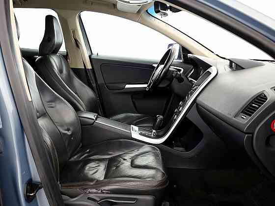 Volvo XC60 Summum ATM 2.4 D5 120kW Tallina
