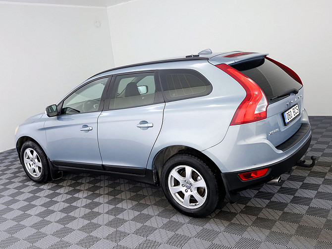 Volvo XC60 Summum ATM 2.4 D5 120kW Tallina - foto 4