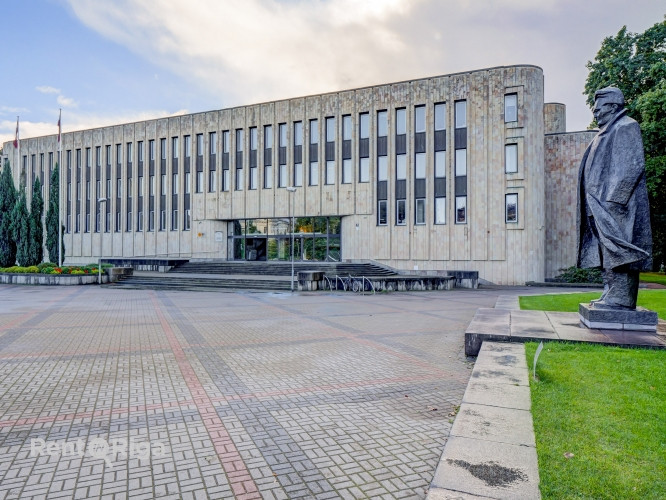 Kafejnīcas telpas ar terasi pie kanāla leģendārajā Kongresu namā.  Telpas sastāv no lielas, Rīga - foto 1