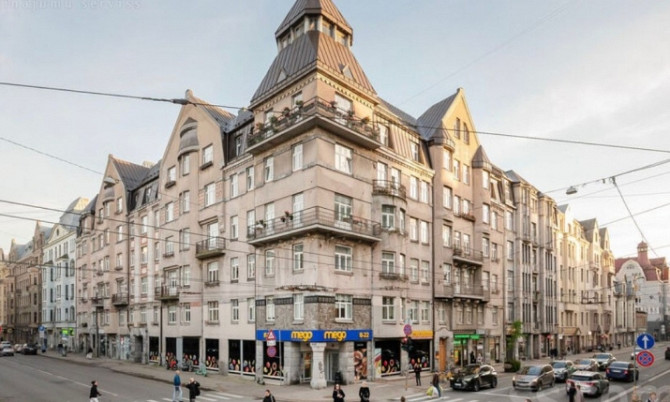 Pārdod trīsistabu dzīvokli Rīgas centrā  A. Čaka un Matīsa ielas krustojumā  Tiek Rīga - foto 1