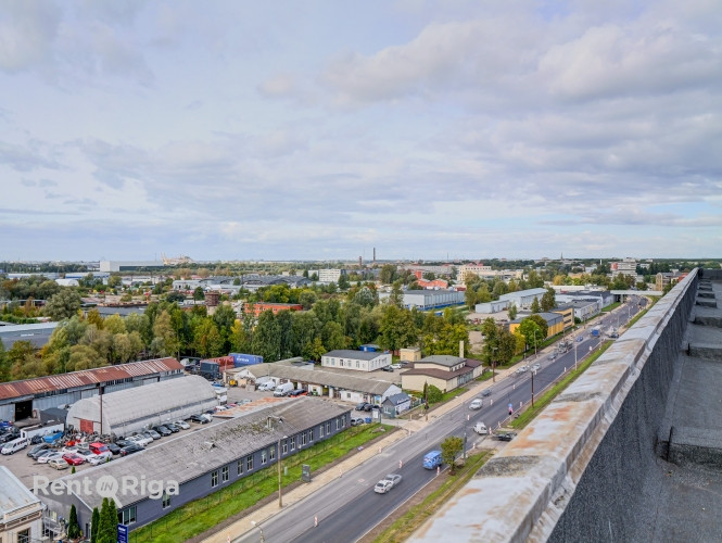 Nomai pieejams kvalitatīvs, plaša izmēra birojs renovētā ēkā - Ganību dambī 24D.  Birojs Rīga - foto 4