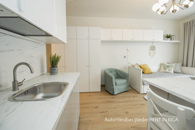 Jauns un kvalitatīvs studio dzīvoklis jaunajā projektā. Aprīkots ar gaumīgām mēbelēm, Rīga - foto 5