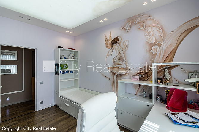 Дом во дворе, закрытый двор, возможность аренды парковки, стоянка на территории Рига - изображение 4