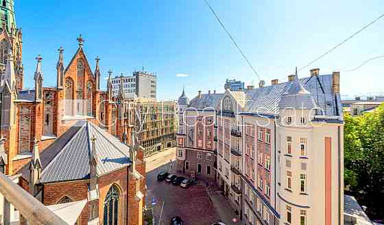 Земля в собственности, фасадный дом, реновированный дом, благоустроенная Рига