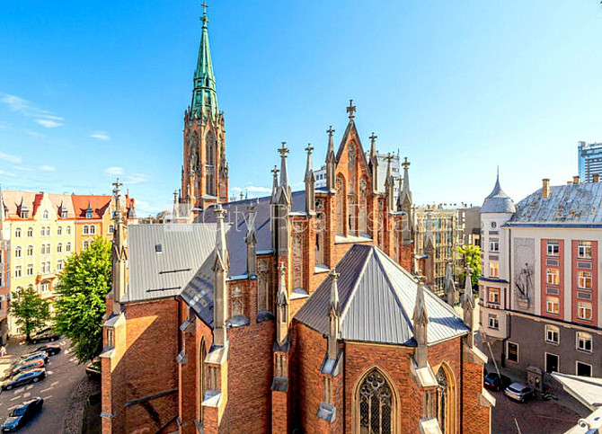 Земля в собственности, фасадный дом, реновированный дом, благоустроенная Рига - изображение 8