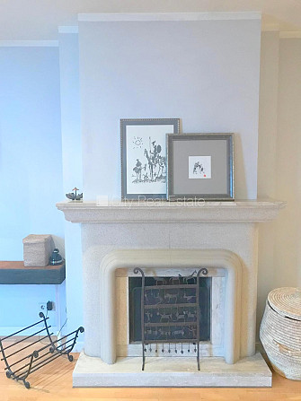 Fasādes māja, slēgts pagalms, vieta automašīnai, ieeja no ielas, kāpņu telpa pēc Rīga - foto 4