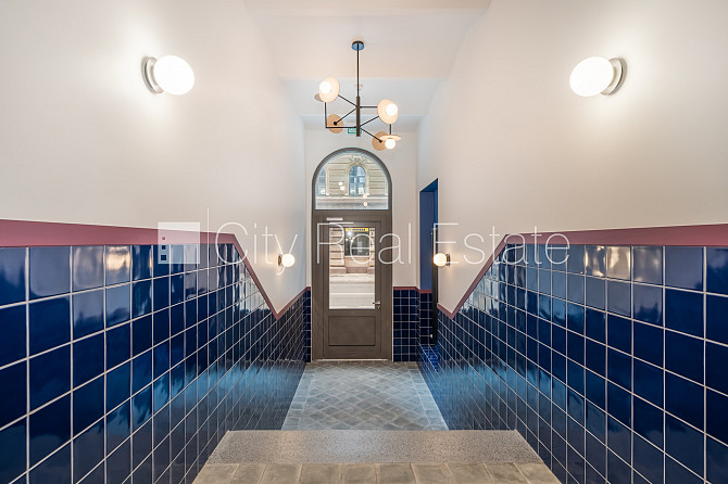 Проект - Place 4, фасадный дом, реновированный дом, лифт, лестничная клетка после Рига - изображение 16