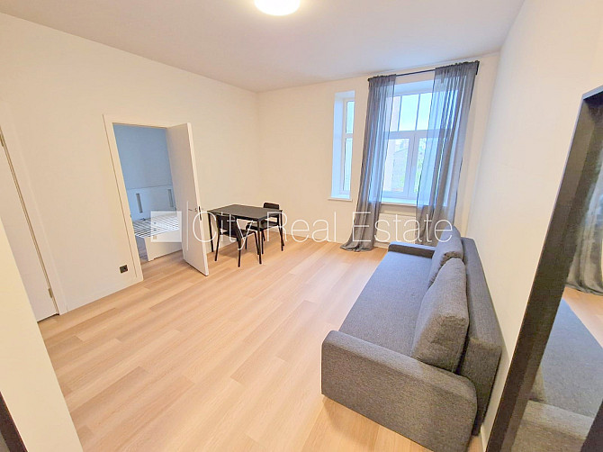 Projekts - Matīsa 38, pagalma ēka, renovēta māja, labiekārtots apzaļumots pagalms, ieeja no Rīga - foto 5