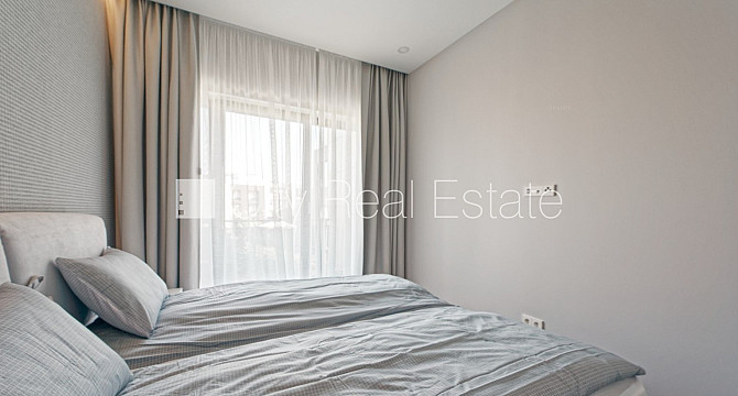 Šo dzīvokli izīrē pa diennaktīm (īstermiņa īre), īres cena sludinājumā norādīta par Jūrmala - foto 4